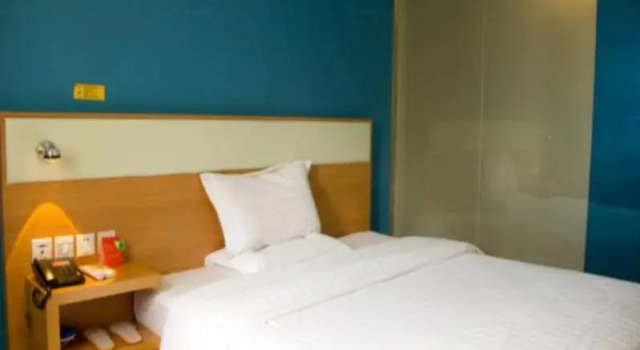 7 Days Inn Guangzhou - Baogang Avenue Branch, Rezerwuj Mini-hotel Mini-hotele w Guangdong, Mini-hotel