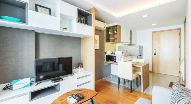 Interlux Premier Sukumvit 13 By Favstay, Забронировать Отель Отели Бангкока с бассейном, рядом с Улица Сой Ковбой, Бассейн