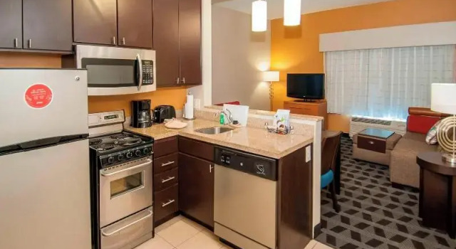 Четырёхместный люкс TownePlace Suites by Marriott Baton Rouge Gonzales