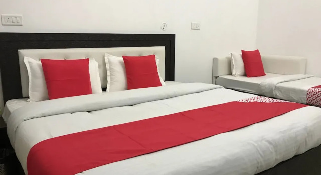 OYO 23159 Hotel Suryansh