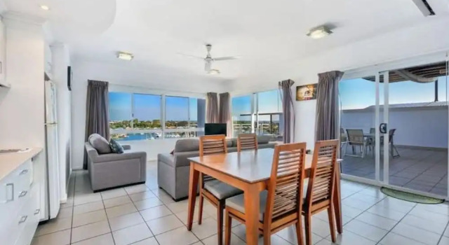 Zen Marina Rooftop Huge Balcony BBQ Sunsets, Забронировать Апартаменты/квартира Апартаменты Дарвин, Апартаменты/квартира