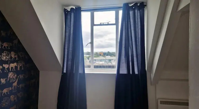 Cork Apartment With River Views -cosy in Cork, Забронировать Апартаменты/квартира Корк Графство Корк, рядом с Collins Barracks Military Museum