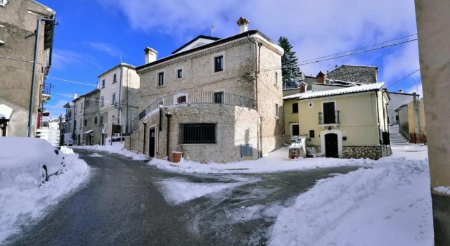 Номер Standard Robur Marsorum Albergo Diffuso