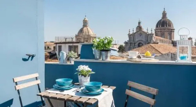 Duomo Housing Catania Le Suites, Buchen Sie Hotel Catania Sizilien