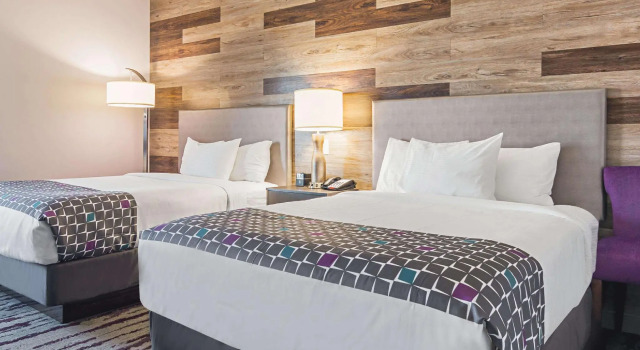 Четырёхместный номер Standard La Quinta by Wyndham Dallas - Wylie