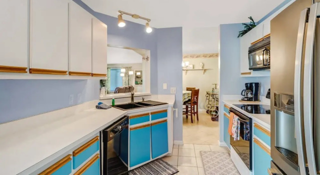 Коттедж 1322 SW 33rd St