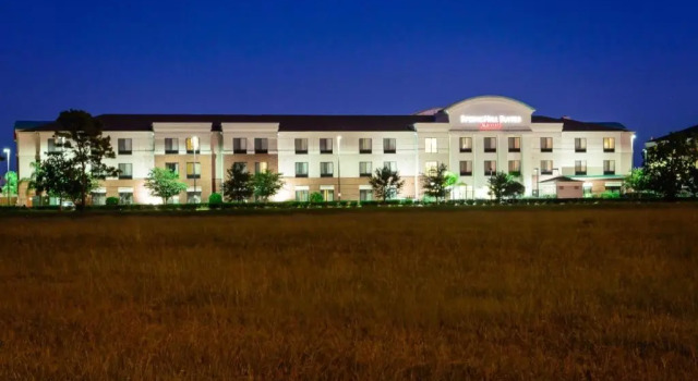 SpringHill Suites Houston Pearland, Buchen Sie Hotel Pearland Texas Gulf Coast