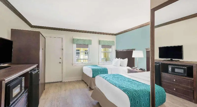 Номер Standard с балконом Days Inn by Wyndham Ocean City Oceanfront