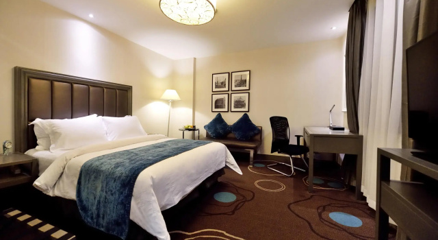 Двухместный номер Deluxe Metropolo Classiq, Shanghai, YMCA-People square, Jinjiang Hotel