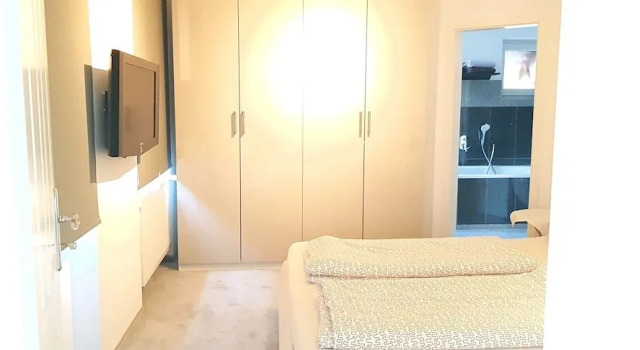 MiamarMaxipartments - Trakehner Straße, Buchen Sie Ferienwohnung Niehl Köln