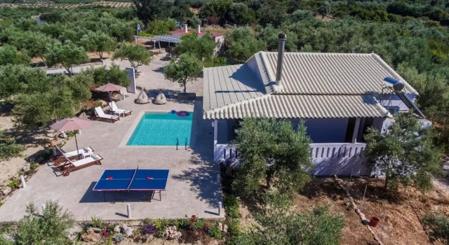 Коттедж Villa Avra - With Private Pool