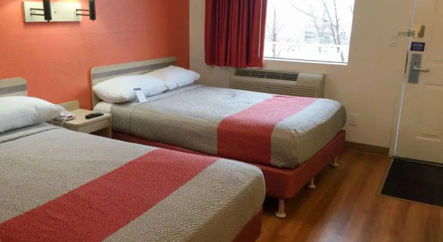 Четырёхместный номер Standard Motel 6-Roseville, MN - Minneapolis North