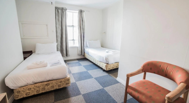 Двухместный номер Standard Albion Hotel
