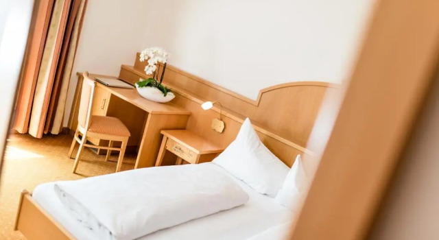 Garni Hotel Am Meilenstein, Забронировать Отель Парчинес Texel Group National Park