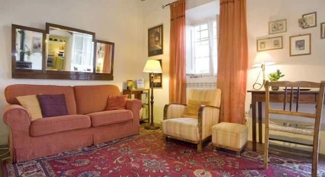 Villa Casa Fiora, Book Villa Hoteller i Santa Maria Albiano med parkering, Parkering
