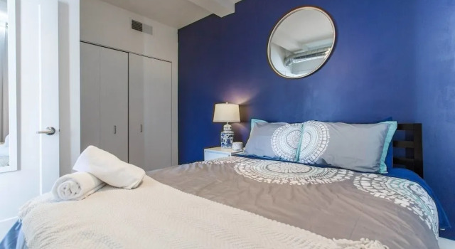 Chestnut Charm - Modern 1 BDR in Downtown, Забронировать Отель Отели Иллинойс 3 звезды, 3*