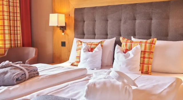 Двухместный номер Standard с балконом и с видом на сад NaturPurHotel Maarblick