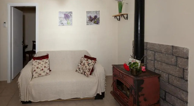 Adonino Residence-The House of Pomegranates, Забронировать Дом для отпуска Коттеджи Лакитра, Коттедж