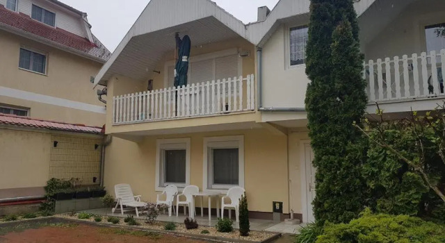 Centrum 2 Apartmanok, Buchen Sie Hotel Hévíz 