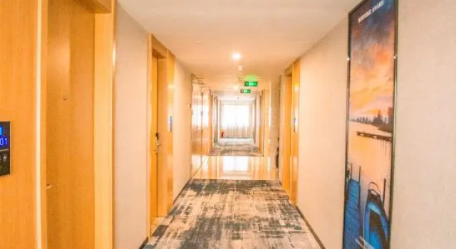 Yeste Hotel (Baise Zhuzhou Bridge No. 5 Middle School), Rezerwuj Hotel Hotele w Baise z parkingiem, Parking