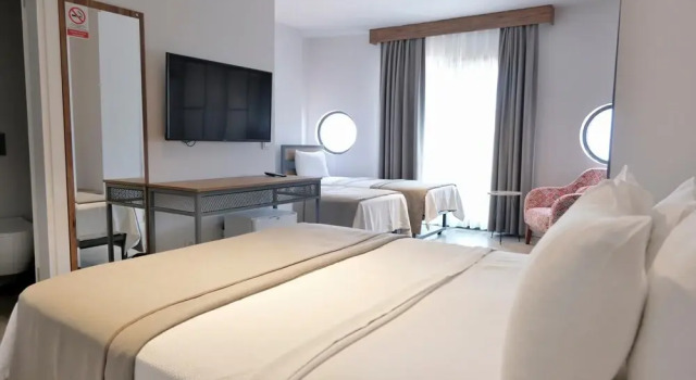 Четырёхместный номер Deluxe Anchor Alaçatı Hotel