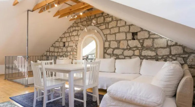 Апартаменты Old Town Port Apartments