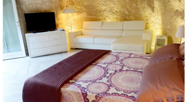 Apartment with one bedroom in Truni with shared pool enclosed garden and WiFi 500 m from the beach, Boek Appartement Maruggio Salento