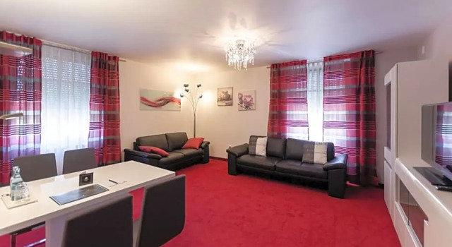 Полулюкс Arthotel ANA Aura