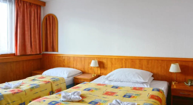 Camera tripla Hotel Olympik