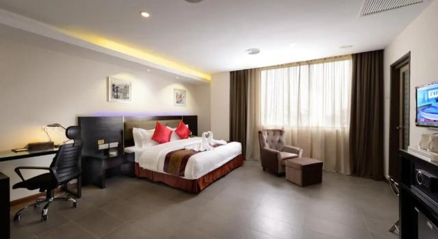 E-Red Hotel Kuantan, Rezerwuj Hotel Kuantan Pahang