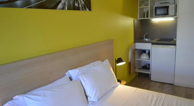 Номер Deluxe EastLodge Lyon Est Eurexpo
