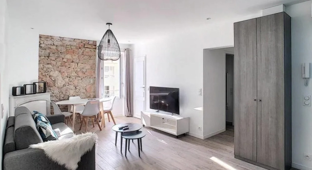 Superb Apart 6 People in the Heart of Cannes T33