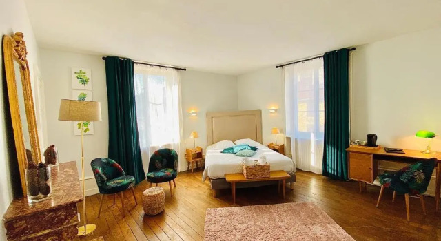 Двухместный номер Standard Logis Hostellerie la Chaumière