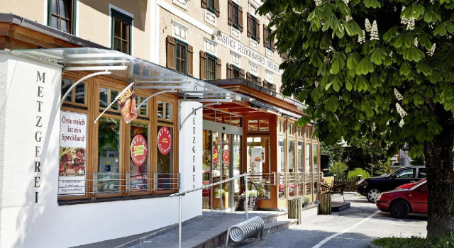 Gasthof Oberbräu, Rezerwuj Pensjonat Hotele w Salzburg z parkingiem, Parking