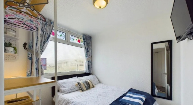 Sea Breeze Beach Holiday Home South Shore, Bridlington, Varaa Mökki Mökit kohteessa Merseyside, Mökki
