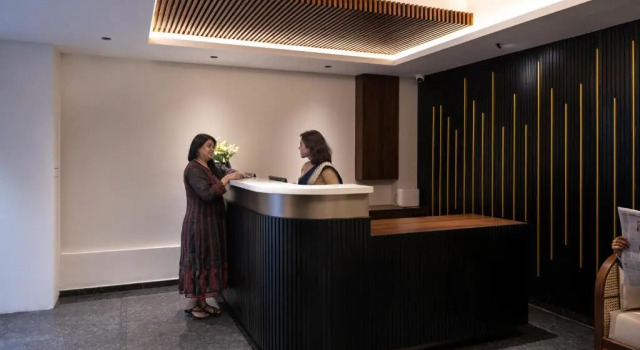 The Lofts at Central Point, Prenota Hotel Hotel economici a Karnataka