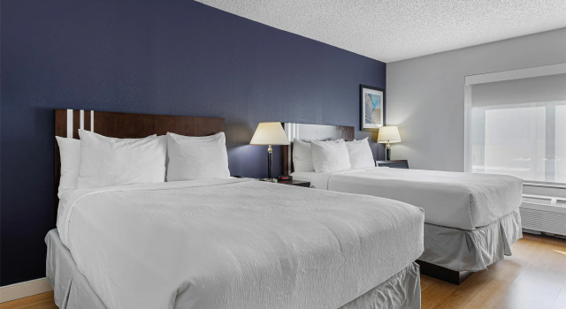 Четырёхместный номер Standard Best Western Garden Inn