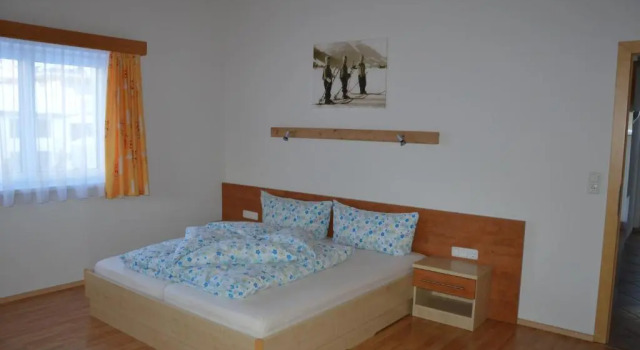 Apart Claudia, Prenota Hotel Hotel a Tirolo con parcheggio, Parcheggio