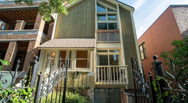 Lincoln Park Suites Operated by Roscoe Village Guesthouse, Забронировать Апартаменты/квартира Апартаменты Чикаго, рядом с Бар Blues on Halstead, Апартаменты/квартира