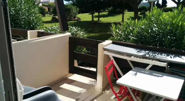 Апартаменты Le Tikanah Port Nature 8 - Rez Jardin - Terrasse - Parking - Village Naturiste