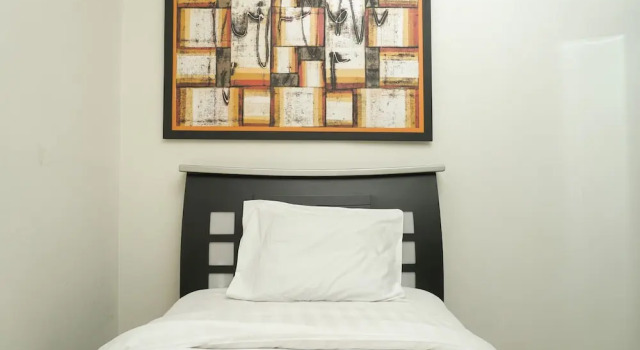 The Convenient 2br Apartment at Jakarta Residence, Забронировать Апартаменты/квартира Отели Джакарты с бассейном, рядом с Jakarta Textile Museum, Бассейн