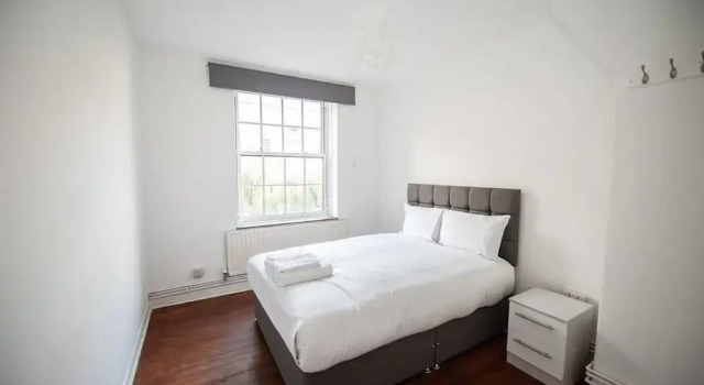 Central London 2BR Apartment in Waterloo