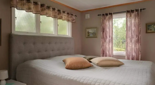 4 Star Holiday Home in Sparreholm, Rezervați Casă de vacanță Vile în Sodermanland, Vilă