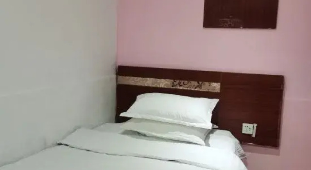 Camera Standard Binyue Hotel