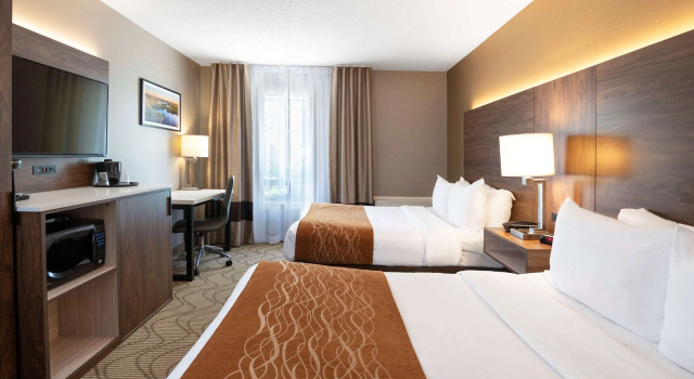 Четырёхместный номер Standard Comfort Inn