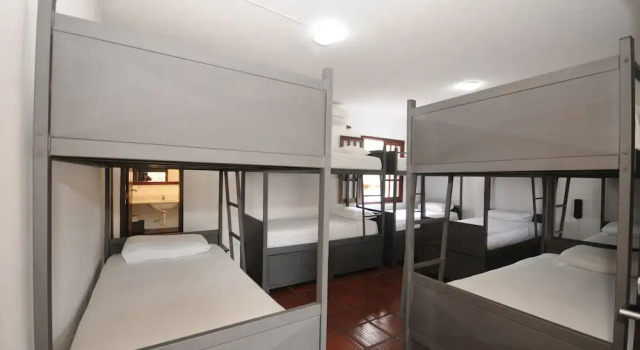 Кровать в общем номере (женский номер) Che Lagarto Hostel Búzios
