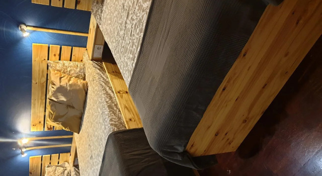 Next Level Surf Camp, Rezervovat Hotel Hotely v Oeste s parkováním, Parkování