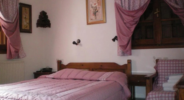 Guesthouse Papachristou, Book Hotel Tsagarada 