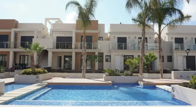 Бунгало Bungalow in Orihuela Costa for 4 Guests