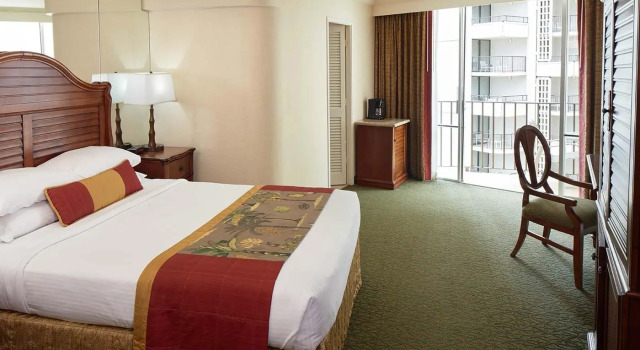 Двухместный номер с видом на город OUTRIGGER Waikiki Beach Resort